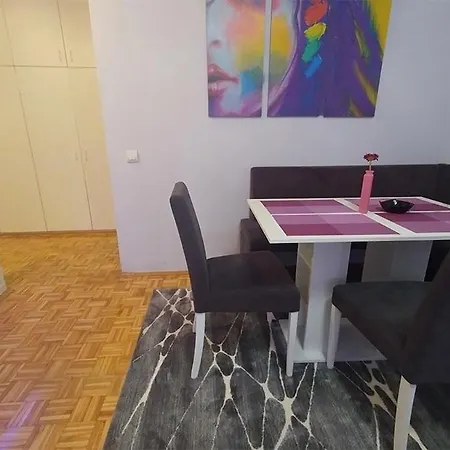 Cezar Apartment *