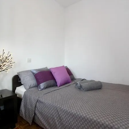 Cezar Apartment