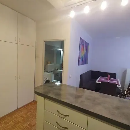 Apartment Cezar *